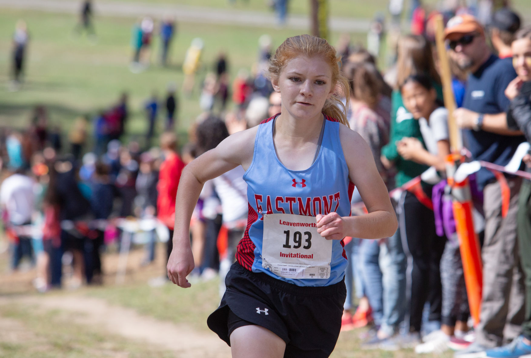 191008-sportslocal-LworthXcountry 02.JPG